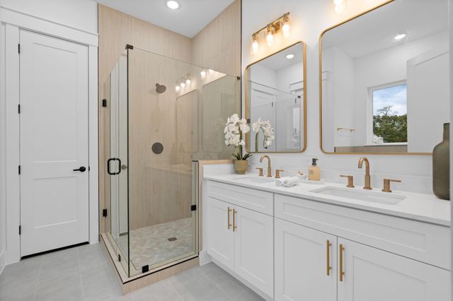 717 Janisch Road B, Houston, TX 77018