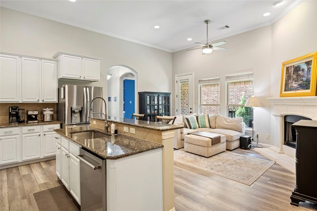 8721 Ludlow Drive, Frisco, TX 75036