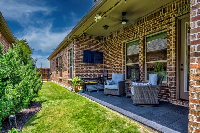 8721 Ludlow Drive, Frisco, TX 75036
