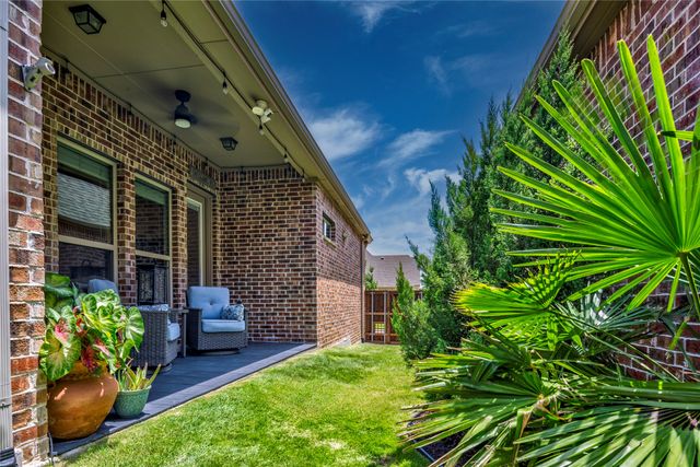 8721 Ludlow Drive, Frisco, TX 75036