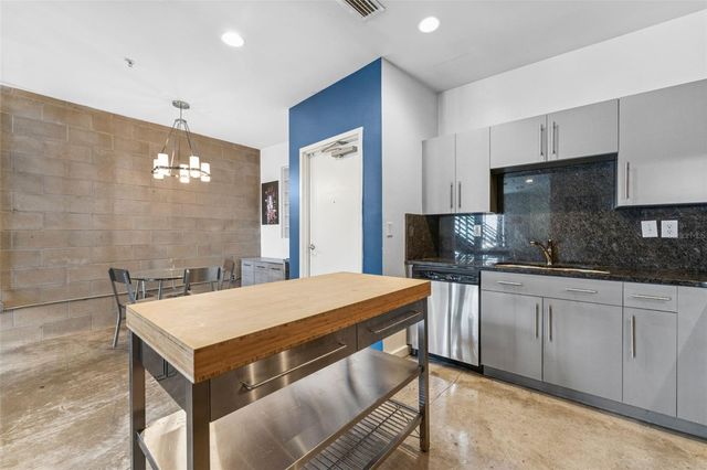 5008 S MACDILL AVENUE 16, Tampa, FL 33611