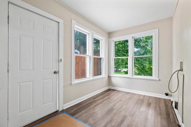 1722 Charles Street, Rockford, IL 61104