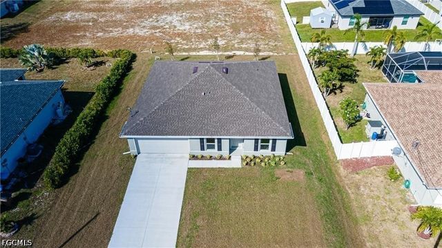 2912 NW 5th PL, Cape Coral, FL 33993
