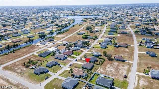 2912 NW 5th PL, Cape Coral, FL 33993