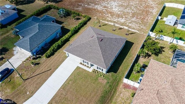 2912 NW 5th PL, Cape Coral, FL 33993