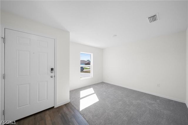 2912 NW 5th PL, Cape Coral, FL 33993