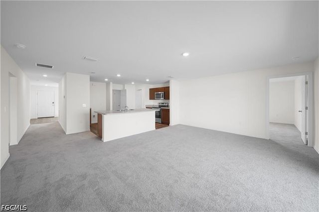 2912 NW 5th PL, Cape Coral, FL 33993