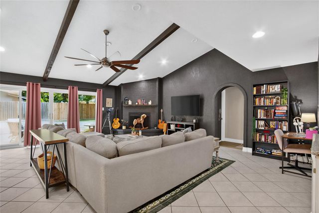 5451 Appleblossom Lane, Friendswood, TX 77546