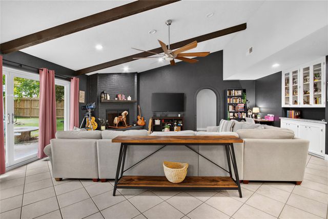 5451 Appleblossom Lane, Friendswood, TX 77546