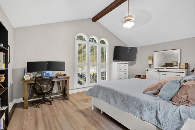 5451 Appleblossom Lane, Friendswood, TX 77546