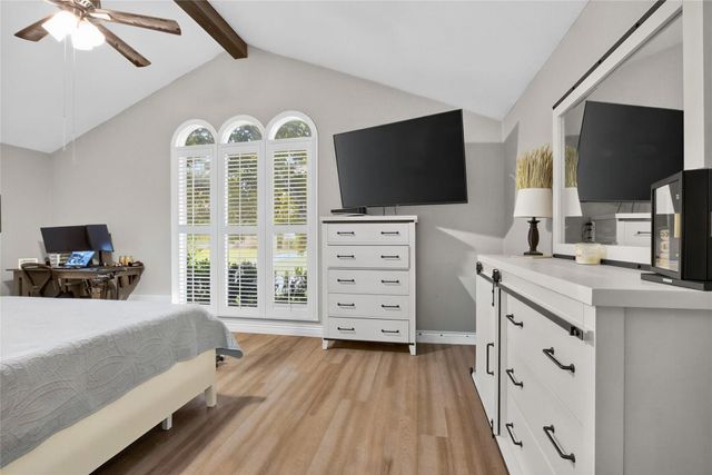 5451 Appleblossom Lane, Friendswood, TX 77546