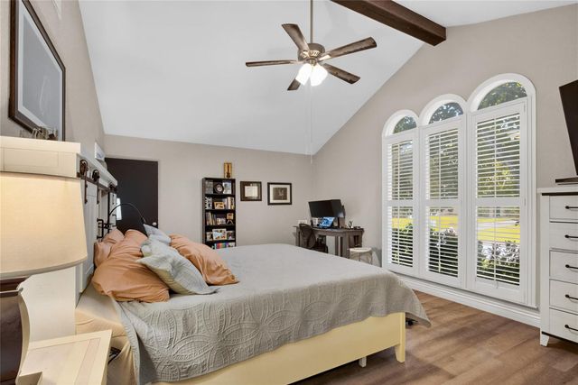 5451 Appleblossom Lane, Friendswood, TX 77546