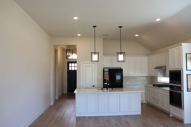 6221 Lake Brook Drive, Celina, TX 75009