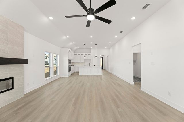 6221 Lake Brook Drive, Celina, TX 75009