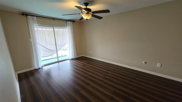 7400 Bellerive Drive 1204, Houston, TX 77036