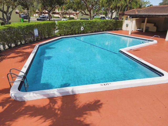 4759 NW 90th Avenue, Sunrise, FL 33351