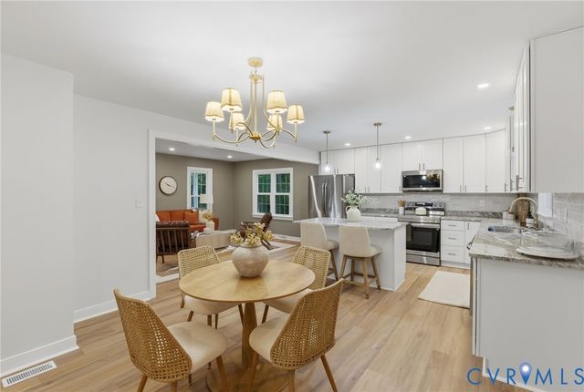 11641 Coalboro Rd, Chesterfield, VA 23838