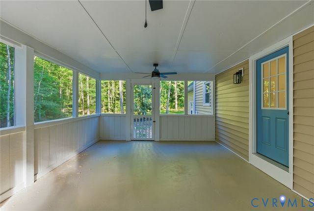 11641 Coalboro Rd, Chesterfield, VA 23838
