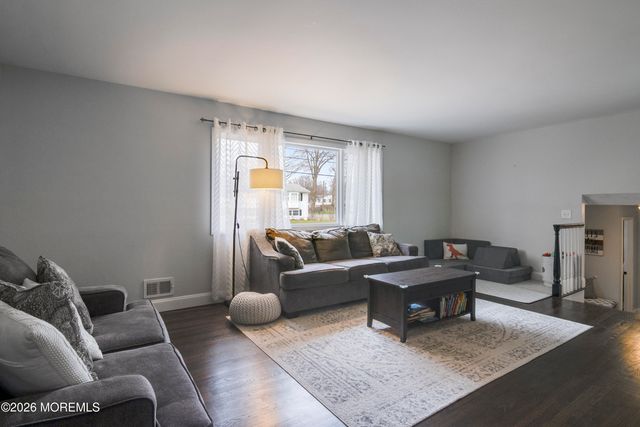 85 Mitchell Avenue, Piscataway Twp, NJ 08854