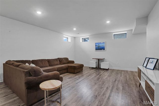 7118 Lost Oak Drive, Edwardsville, IL 62025