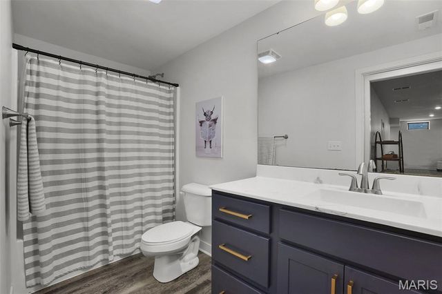 7118 Lost Oak Drive, Edwardsville, IL 62025