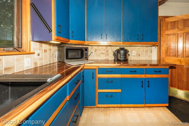 1429 Ainsley Street, Ypsilanti, MI 48197