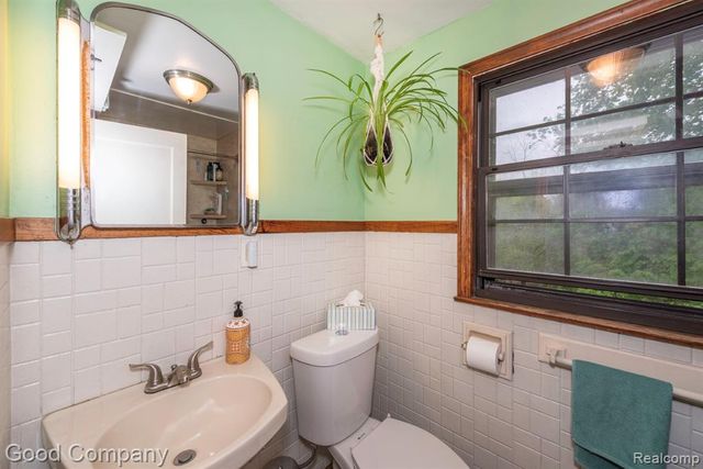 1429 Ainsley Street, Ypsilanti, MI 48197