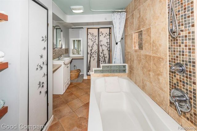 1429 Ainsley Street, Ypsilanti, MI 48197