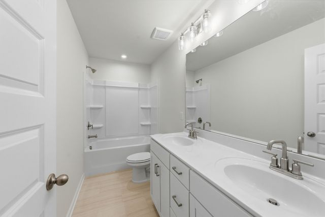 1235 Wallace Way, Hermitage, TN 37076