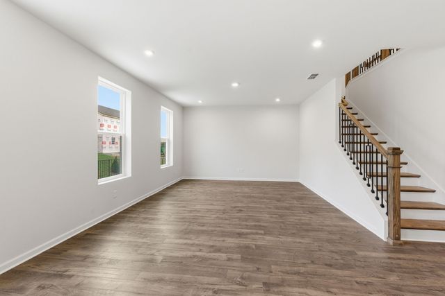 1235 Wallace Way, Hermitage, TN 37076