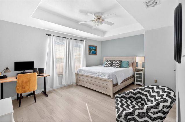 14001 Fortuna Bay Dr 3, Corpus Christi, TX 78418