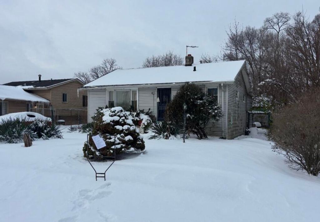 1168 Hovey Street, Gary, IN 46406