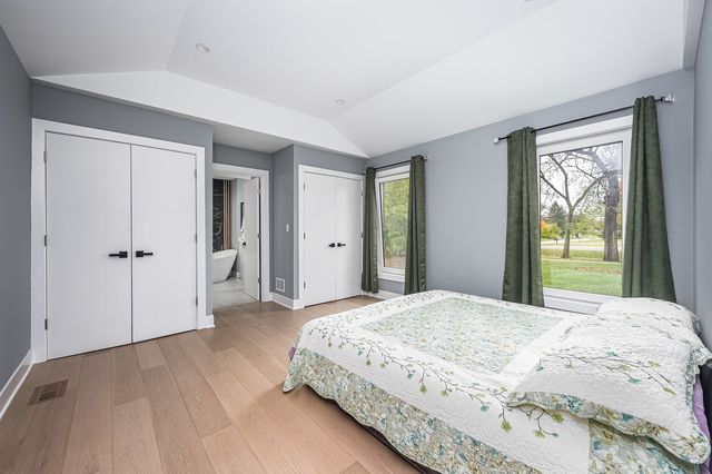 101 N Schoenbeck Road, Prospect Heights, IL 60070