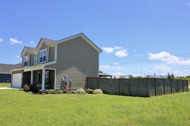 481 Mimosa Dr, Decherd, TN 37324