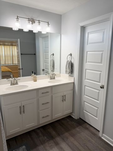 481 Mimosa Dr, Decherd, TN 37324