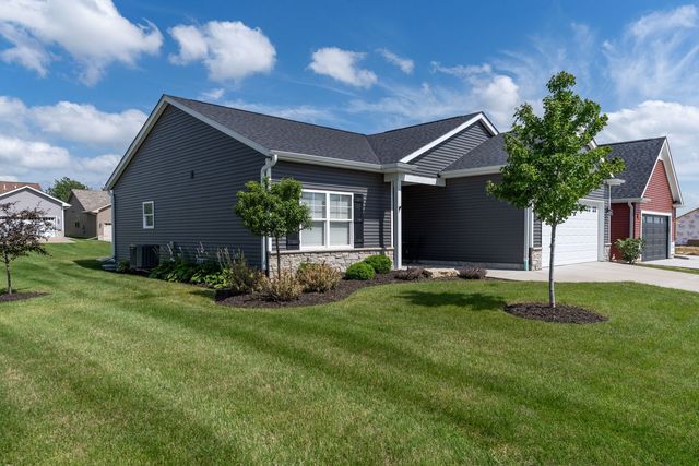 6323 College Avenue, Davenport, IA 52807