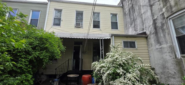 6074 54th Place, Maspeth, NY 11378