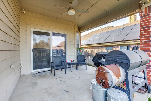 5812 Minnow Drive, Fort Worth, TX 76179