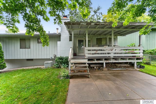 5064 S 106th Avenue, Omaha, NE 68127