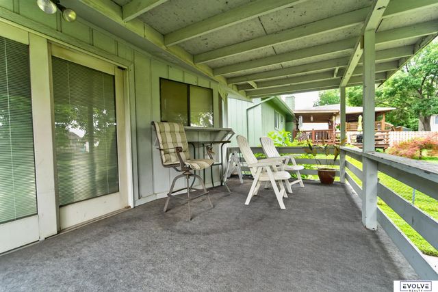 5064 S 106th Avenue, Omaha, NE 68127