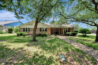 4228 Toledo Avenue, Fort Worth, TX 76133