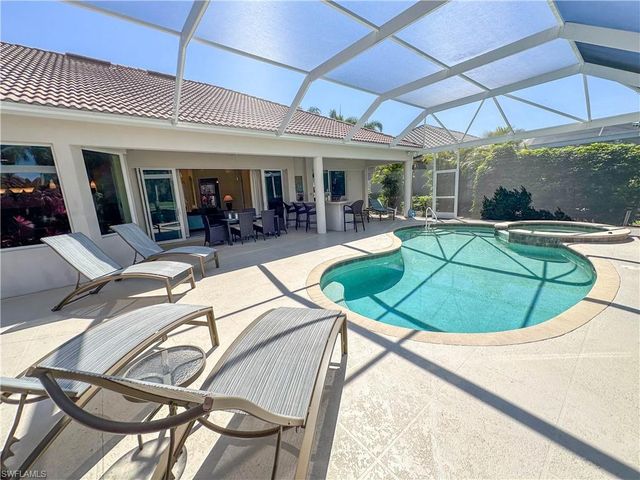 8229 Allendale CT, Naples, FL 34120