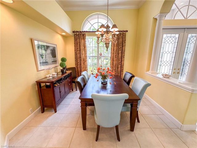 8229 Allendale CT, Naples, FL 34120