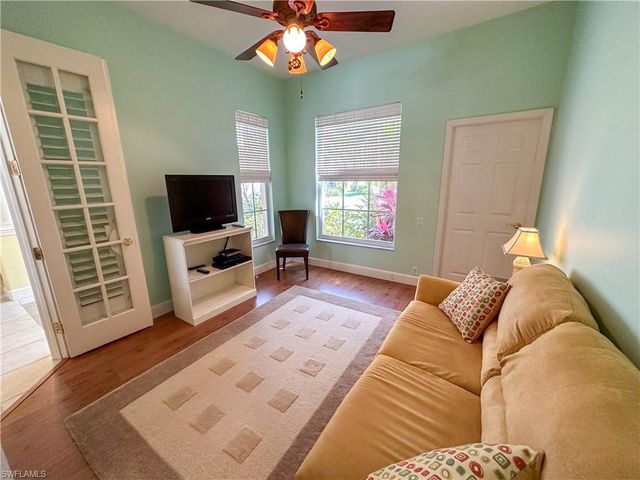 8229 Allendale CT, Naples, FL 34120