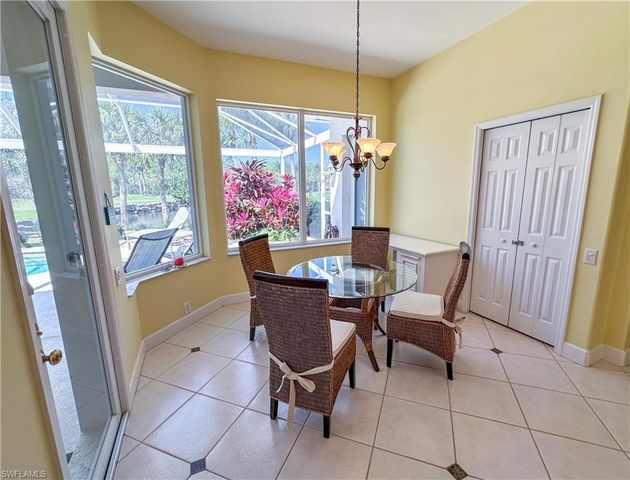 8229 Allendale CT, Naples, FL 34120
