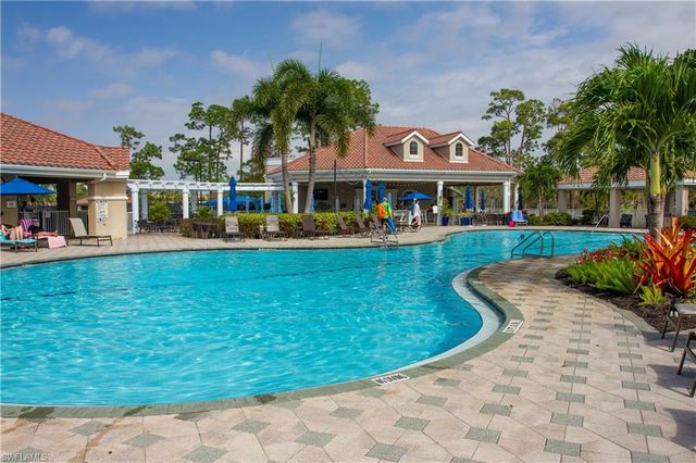 8229 Allendale CT, Naples, FL 34120