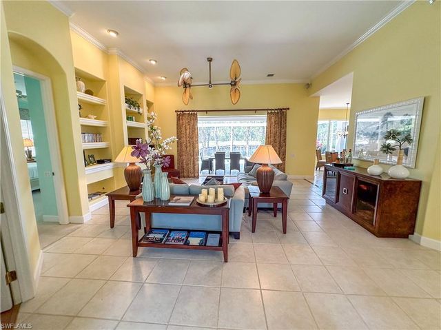8229 Allendale CT, Naples, FL 34120
