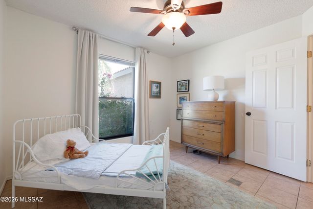 5327 W Swallow Drive, Tucson, AZ 85742
