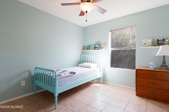 5327 W Swallow Drive, Tucson, AZ 85742