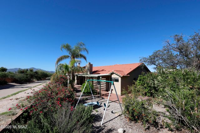 5327 W Swallow Drive, Tucson, AZ 85742